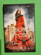 Posępna litość Robin LaFevers