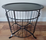 Stolik z miejscem do przechowywania, czarny, metalowy, średnica 60 cm, IKEA