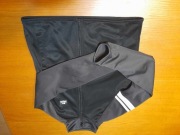 BLUZA CZARNA 146 / 152 Z KIESZENIAMI LONSDALE