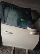 Zafira c drzwi maska z611