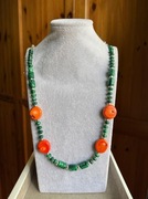 Biżuteria. Naszyjnik - malachit, koral - 60cm - rękodzieło