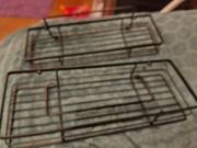 Fajny zestaw półka łazienkowa ,ciekawa butelka oraz mydelniczka drewniana