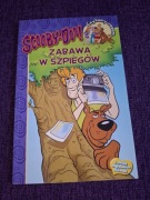 Scooby-Doo Czytamy razem, Zabawa w szpiegów 