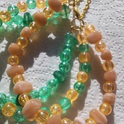 Zestaw 3 bransoletek handmade – mięta złoto brzoskwinia | Z serca Marty