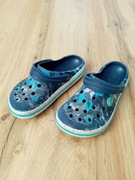 Klapki Crocs z paskiem na piętę, rozm. C11 (28-29)