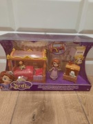 Jej wysokość Zosia Disney Sofia księżniczka Zosia  królewska sypialnia