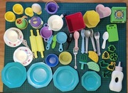 Naczynia kuchenne zabawka.