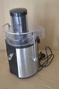 SOKOWIRÓWKA do Całych Owoców Stal Nierdzewna 850W