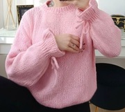 Viralowy damski sweterek kokardki 