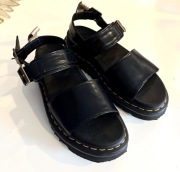Sandały dr Martens 38 voss platforma 