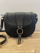 Torebka na ramię mała czarna