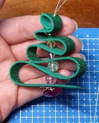 Ozdoba choinkowa choinka pianka dekoracyjna ręcznie robiona rękodzieło