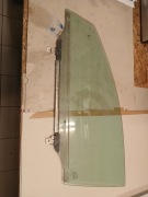 szyba lewy przód toyota avensis kombi 2004 r