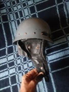 Kask Orzeszek z epoki PRL-u WSK, SHL, KOMAR. 