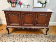 Komoda warrings chippendale 3 drzwi po renowacji