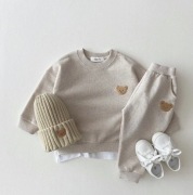 Komplet dresowy z misiem