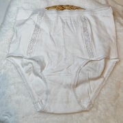 Majtki wysoki stan plus size nowe białe 44 46 xxl xxxl wysokie bawełna