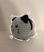 Kotek „bochenek” na szydełku handmade