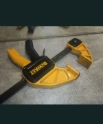 ŚCIsk  DeWALT 30 cm  