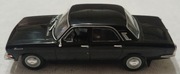 Czarna Wołga GAZ M-24 - Kultowe auta z PRL model 1:43 + gazetka z 2009 #36