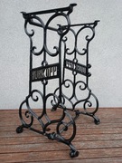 Podstawa żeliwna stołu z maszyny do szycia Durkopp