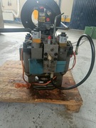 Zestaw pomp Bosch /Parker do wtryskarki Arburg 