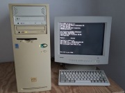 Stary komputer SAG procesor Intel Pentium 400MHz