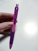 Długopis fioletowo różowy wkład niebieski starpak