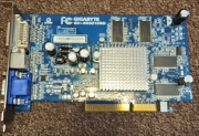 Karta graficzna Radeon Gigabyte GV-R955128D