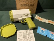 Pistolet na Bańki Maszyna do Baniek Mydlanych 40 otworów Zestaw + Płyn