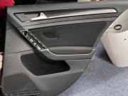 Golf 7 VII boczek, tapicerka prawy tył 5G4867212
