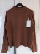 Sweter czekoladowy warkocz