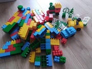 Klocki plastikowe duże 