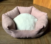 Empets biało-różowe legowisko dla psa Venus 55/35/17 polska marka BDB