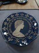 Talerzyk ceramiczny okolicznościowy z wizerunkiem Królowej Elżbiety