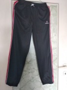 Spodnie rozm.158  stan bdb