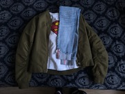 Zestaw - bomberka, skinny jeansy, t-shirt 