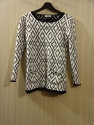 Taranko 34  sweter czarno-biały 