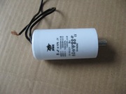 Kondensator rozruchowy 8uF 450V