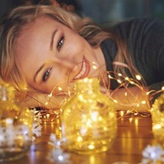 Lampki druciki led bez prądu na usb z akumulatorka swiecą 30 dni