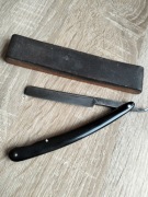 Stara brzytwa Solingen plus ostrzałka 