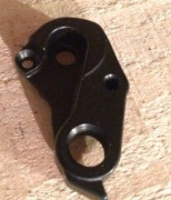 Hak ramy Giant Trance 27,5 oś 9 QR