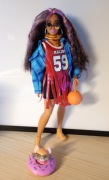 Lalka Barbie Extra #13; Piękna; Sportowa; Basketball /Mattel/.
