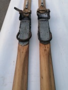 Stare narty zabytkowe 