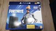 PS4 Pro 1TB (Model CUH-7216B ) + 2 Pady + gry. Oryginalne Pudełko.
