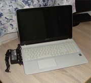 Laptop Sony SV-F1521C6EW