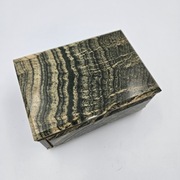 Szkatułka marmurowa vintage mosiężne okucia wnętrze materiał lata 80 