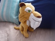 Pluszak Chester 24 cm