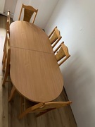 Stół + 8 krzeseł  