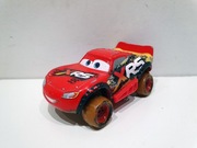 Mattel Disney Pixar Cars Auta Zygzak McQueen XRS Mud Racing GBJ36